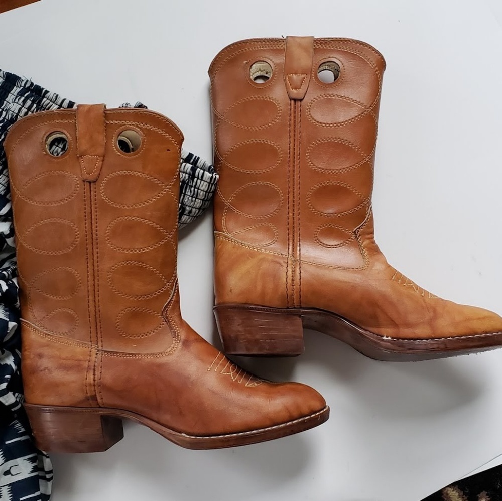 BOHO boots 6 all leather vintage